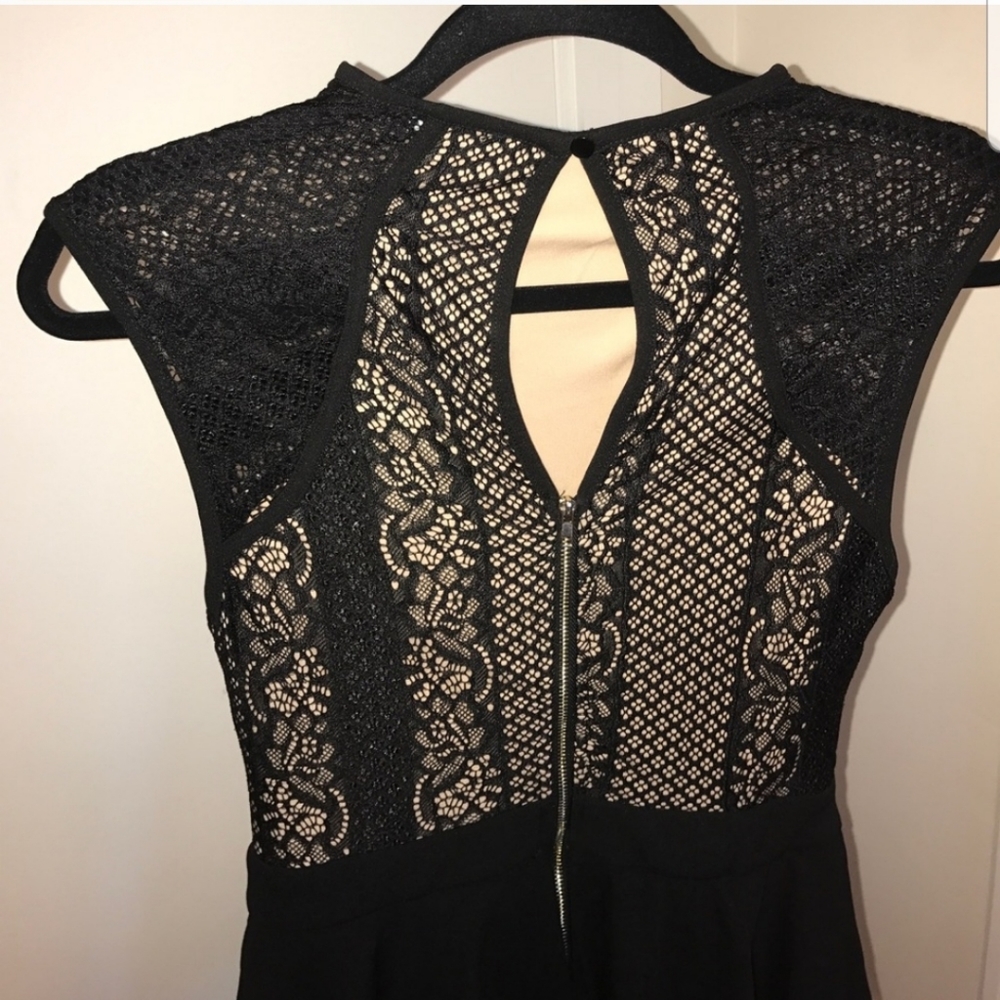 Black lace romper - Make an offer :) - Picture 3 of 3